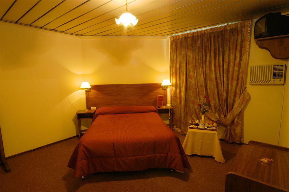 Carollo Hotel 3*